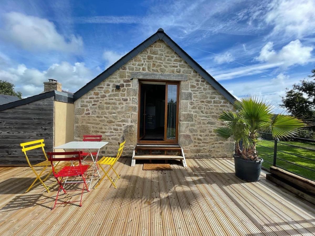 D Izel2 Entre Terre Et Pres D'un Golf Holiday home Ploemel